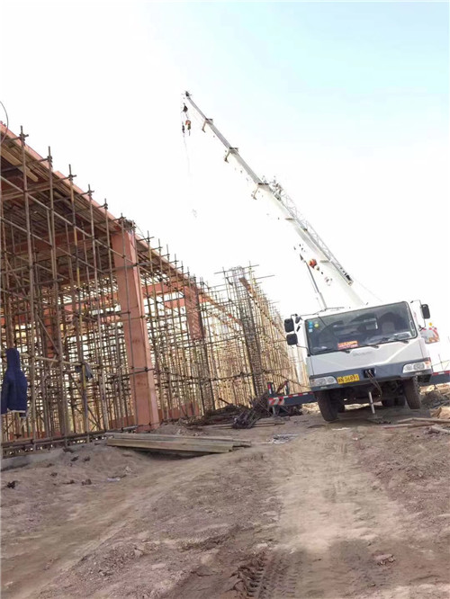 无棣县25 吨、50 吨吊车怎么选？多大重量 / 半径适合对应车型？